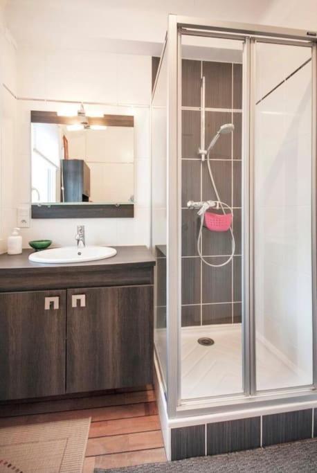 Brest : Charmant Appartement Hypercentre Ngoại thất bức ảnh